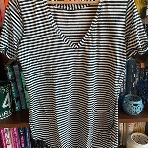lululemon love tee - classic stripe